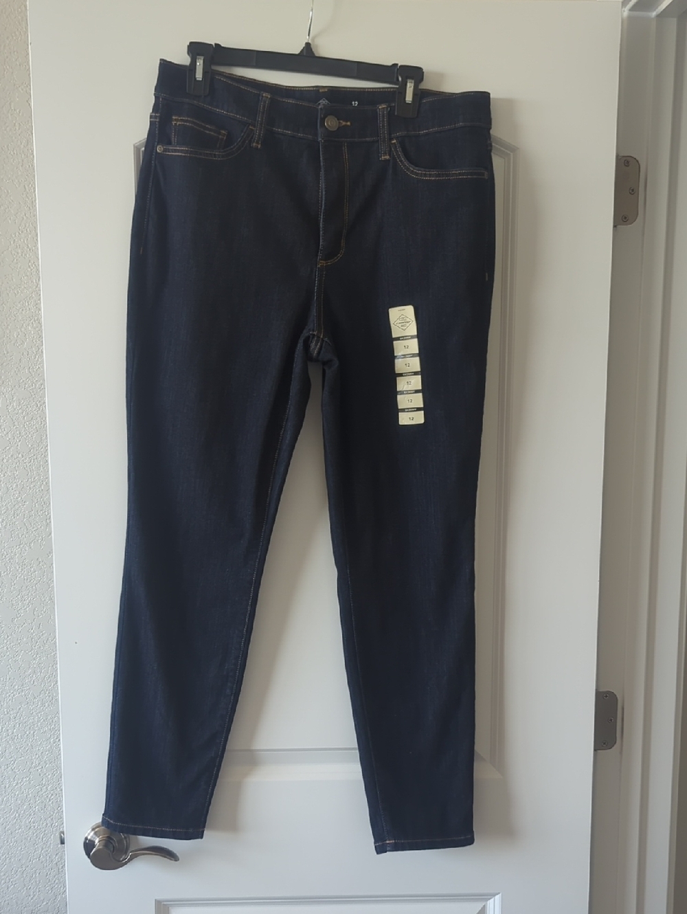 NWOT St. John's Bay Dark Indigo Skinny Jeans Size 12